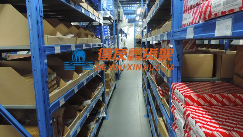 汽车车灯如何挑选？性价比高的关键因素解析**